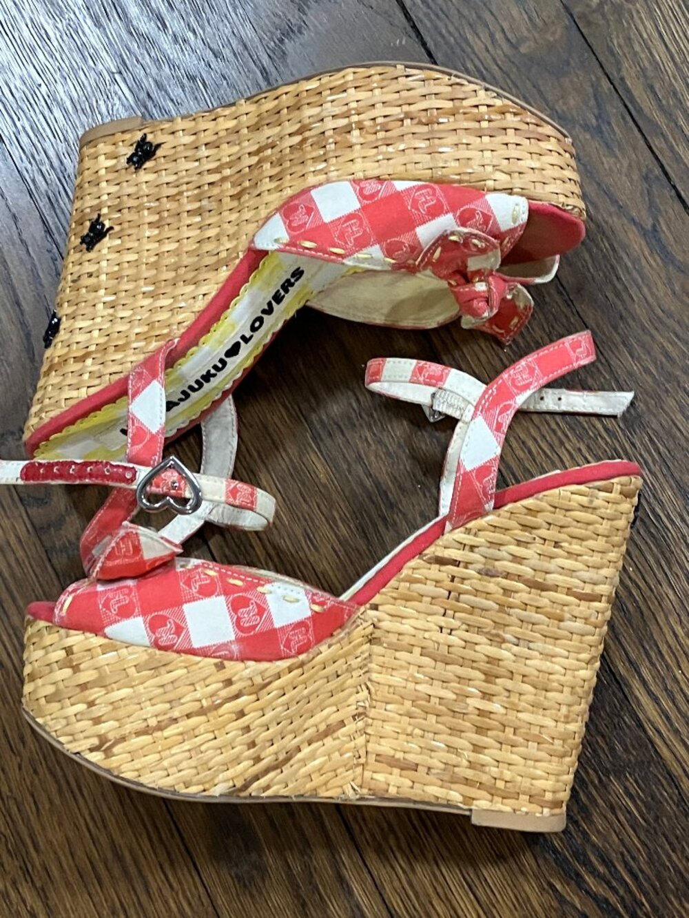 Gwen Stefani Harajuku Lovers Gingham Picnic Basket Weave Wedge Sandal Sz 6 Ants - Picture 2 of 15